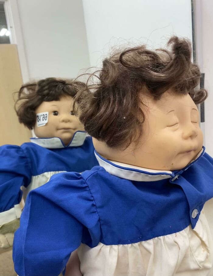 74 Unhinged Secondhand Finds That Prove One Person’s Trash Is Another Person’s Cursed Treasure 74 Unhinged Secondhand Finds That Prove One Person’s Trash Is Another Person’s Cursed Treasure