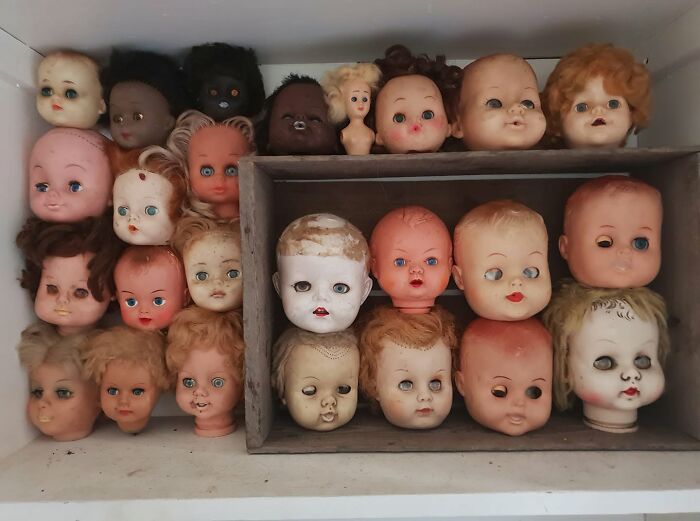 74 Unhinged Secondhand Finds That Prove One Person’s Trash Is Another Person’s Cursed Treasure 74 Unhinged Secondhand Finds That Prove One Person’s Trash Is Another Person’s Cursed Treasure