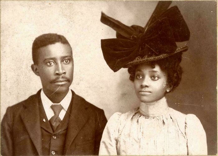 77 Candid Old Photos That Reveal What The World Actually Looked Like Generations Ago (New Pics)