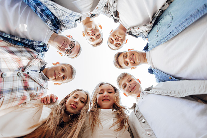 Dad Of 9 Kids Has A Plan For His Daughter After College, Gets A Harsh Reality Check