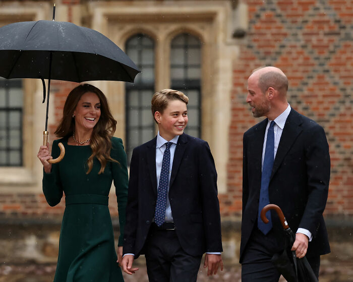 Prince George&rsquo;s Official Eton College Portrait Sparked Wave Of Reactions As Royal Fans Noticed The Same Detail