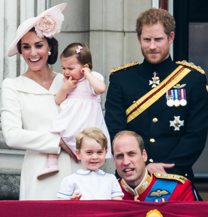 Prince George&rsquo;s Official Eton College Portrait Sparked Wave Of Reactions As Royal Fans Noticed The Same Detail