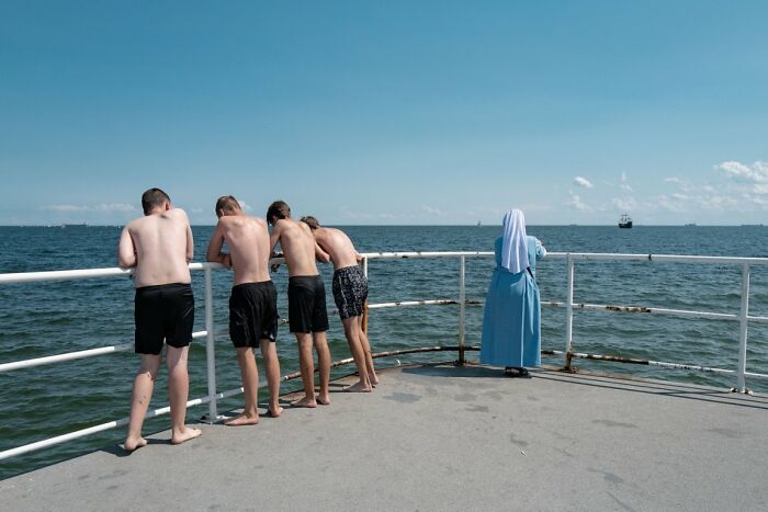 100 Candid Street Photos From The 2025 URBAN Photo Awards
