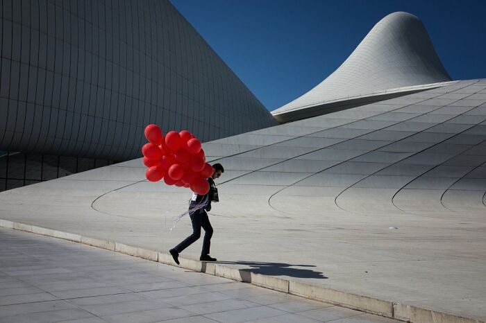 100 Candid Street Photos From The 2025 URBAN Photo Awards