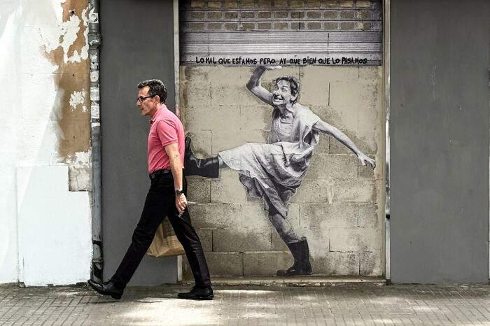 100 Candid Street Photos From The 2025 URBAN Photo Awards