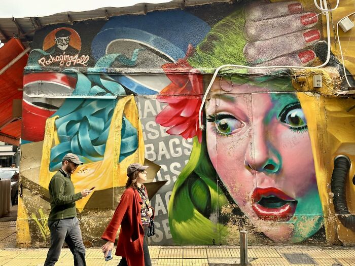 100 Candid Street Photos From The 2025 URBAN Photo Awards