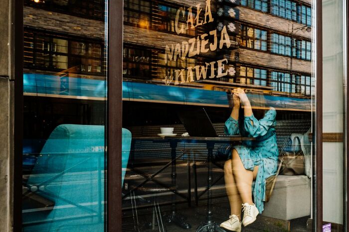 100 Candid Street Photos From The 2025 URBAN Photo Awards
