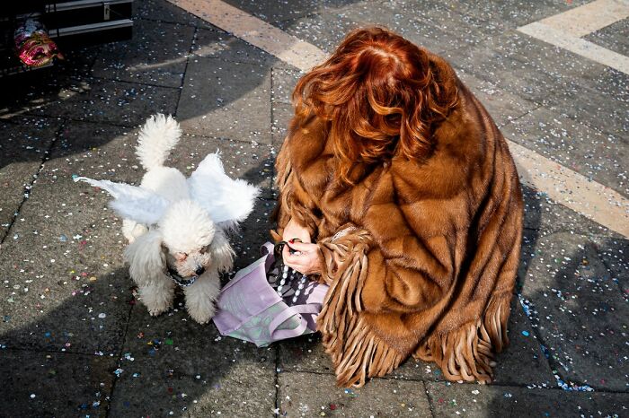 100 Candid Street Photos From The 2025 URBAN Photo Awards