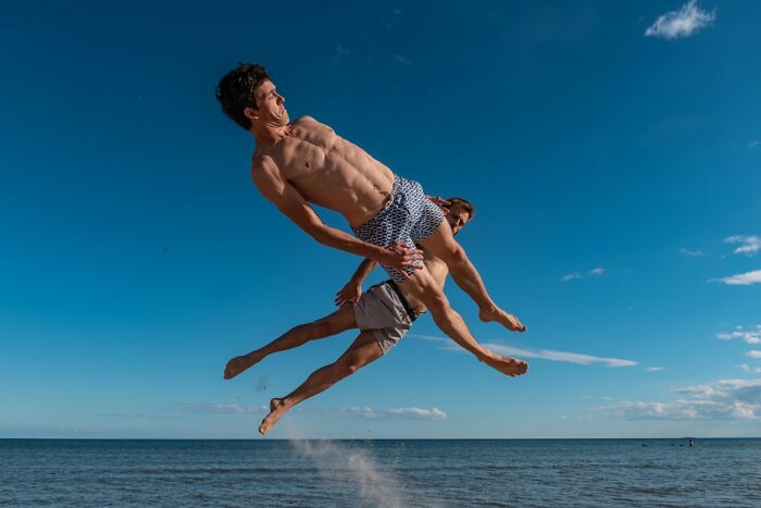 100 Candid Street Photos From The 2025 URBAN Photo Awards