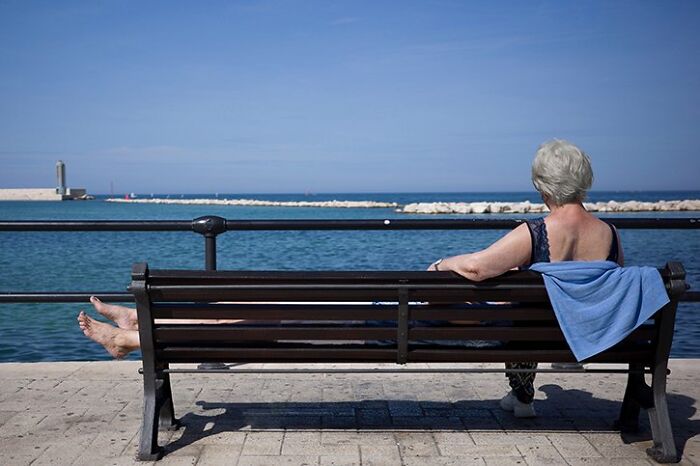 100 Candid Street Photos From The 2025 URBAN Photo Awards
