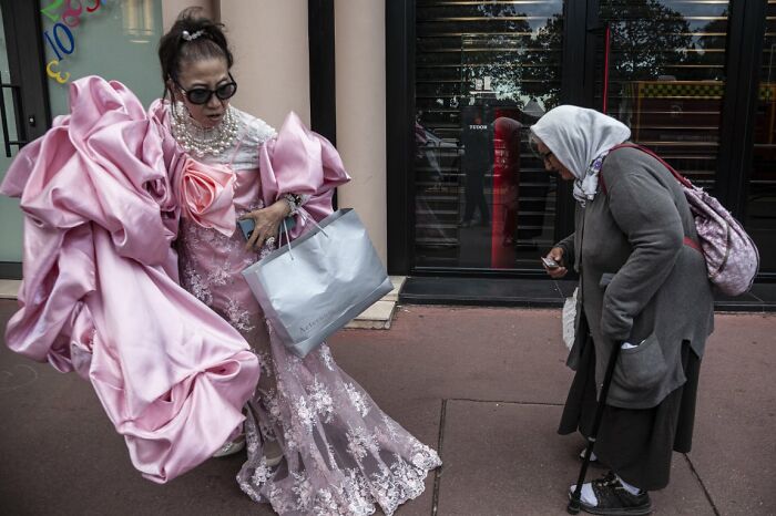 100 Candid Street Photos From The 2025 URBAN Photo Awards