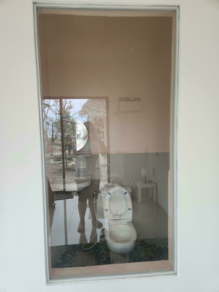 82 Hilariously Unhinged Design Fails That Should Have Never Been Approved (New Pics)