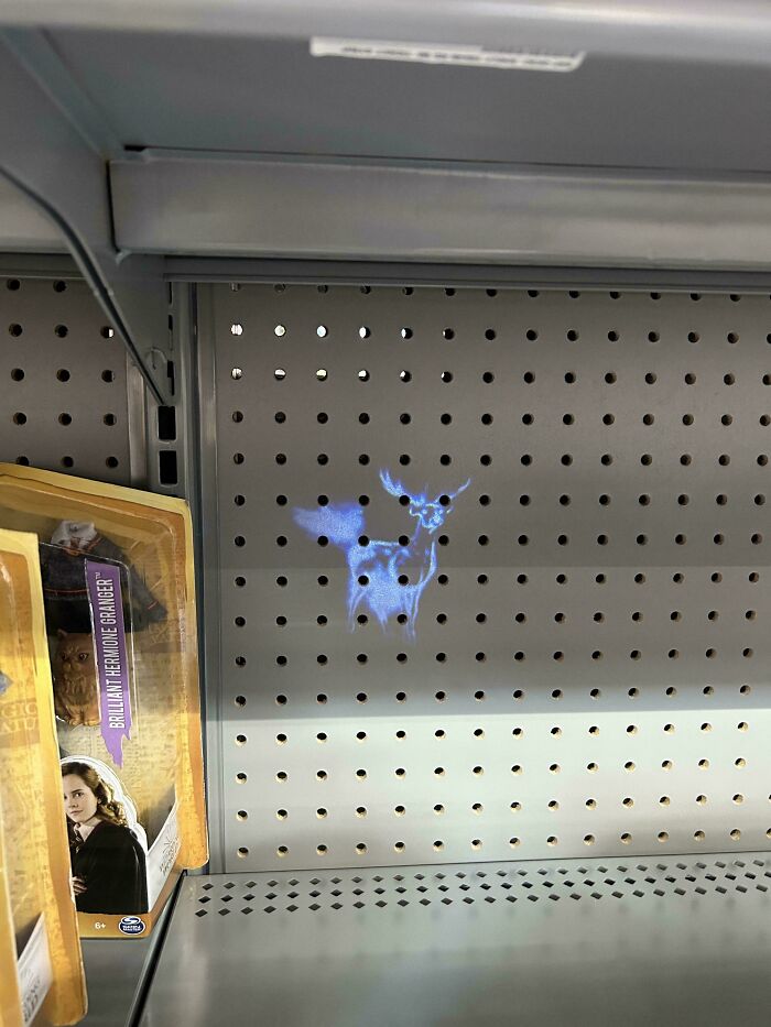 82 Hilariously Unhinged Design Fails That Should Have Never Been Approved (New Pics)