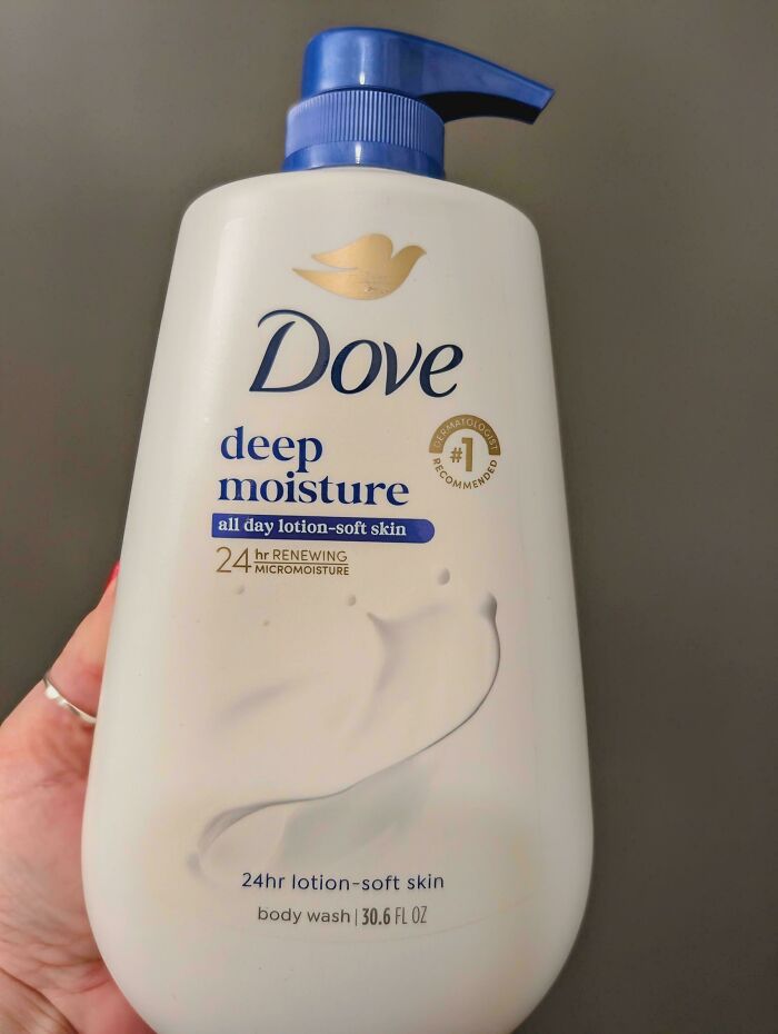 82 Hilariously Unhinged Design Fails That Should Have Never Been Approved (New Pics)