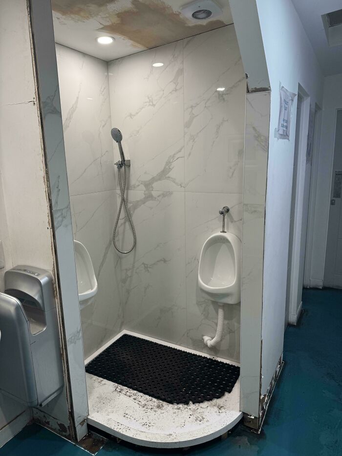 82 Hilariously Unhinged Design Fails That Should Have Never Been Approved (New Pics)