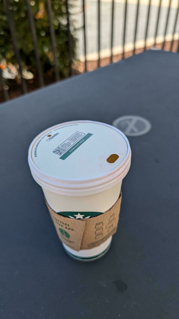 82 Hilariously Unhinged Design Fails That Should Have Never Been Approved (New Pics)