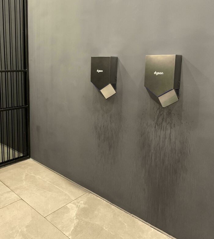 82 Hilariously Unhinged Design Fails That Should Have Never Been Approved (New Pics)