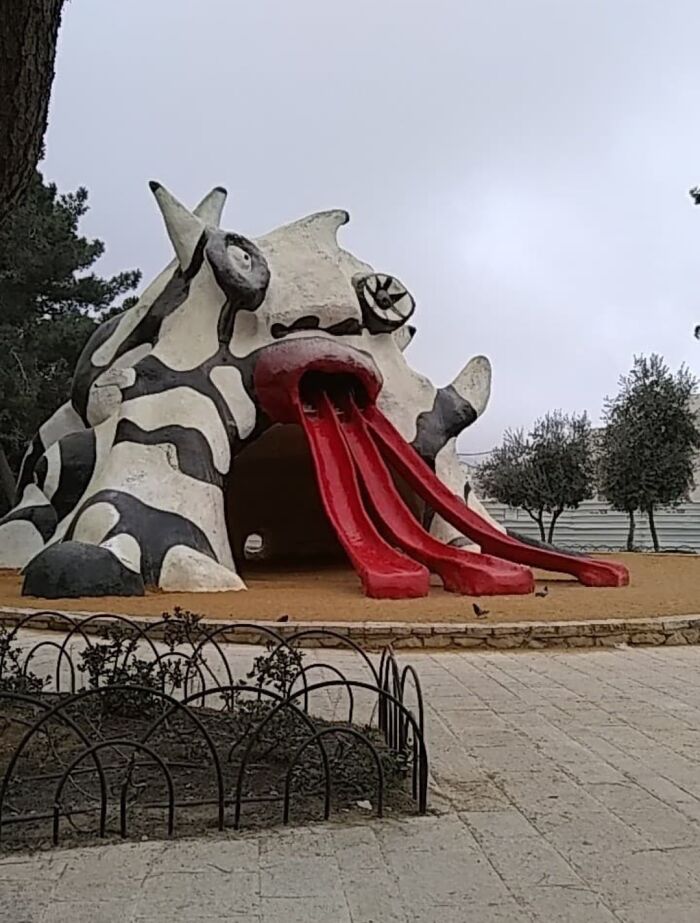 50 Playground Fails That Look Like They Were Designed By Someone Who Hates Children