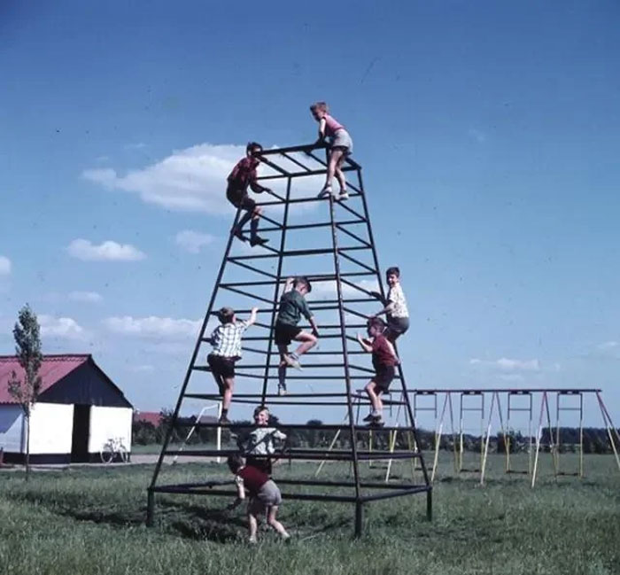 50 Playground Fails That Look Like They Were Designed By Someone Who Hates Children