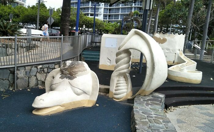 50 Playground Fails That Look Like They Were Designed By Someone Who Hates Children