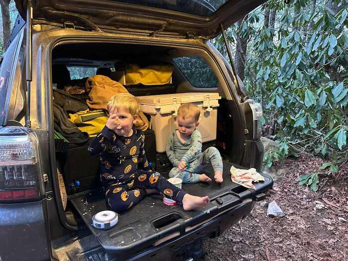 58 Wholesome, Funny And Goofy Photos That Perfectly Sum Up What It Means To Be A Great Dad (New Pics)