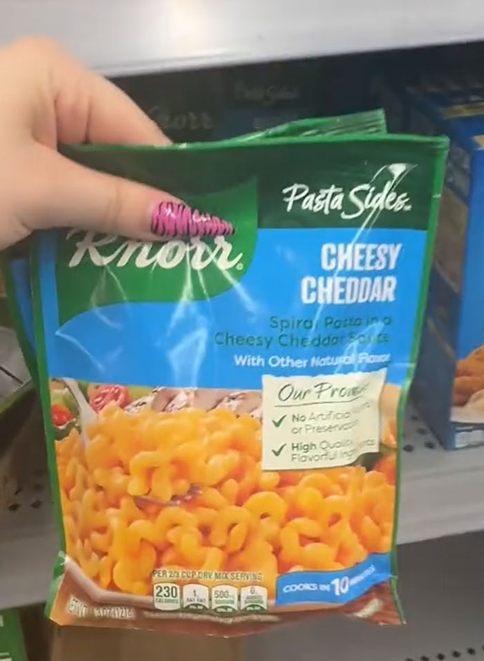American Parents Fill The Whole Cart Of Groceries, People Try To Find Any Actual Food There