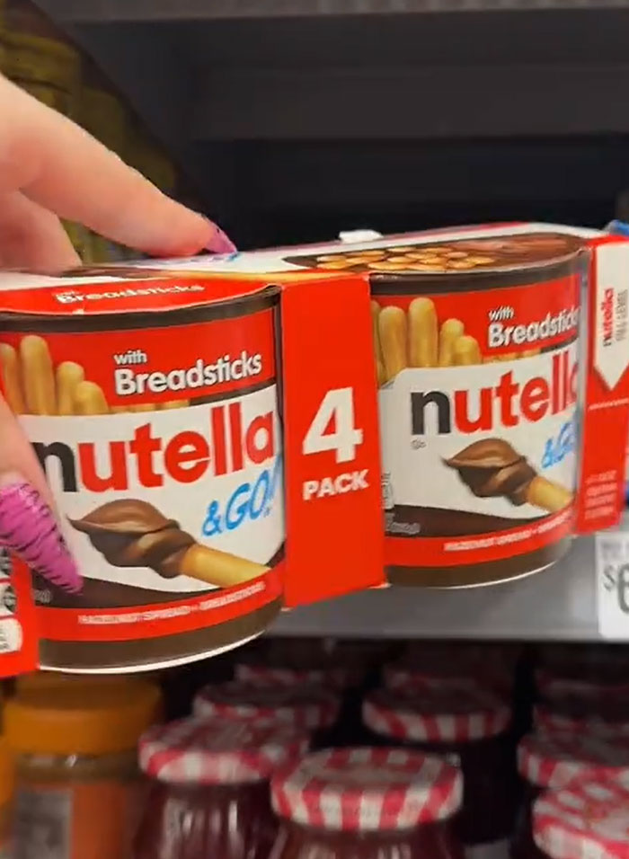 American Parents Fill The Whole Cart Of Groceries, People Try To Find Any Actual Food There