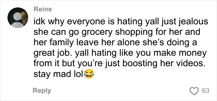 American Parents Fill The Whole Cart Of Groceries, People Try To Find Any Actual Food There