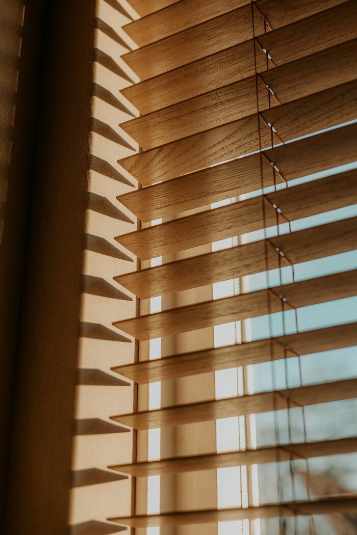40 Safety Tips That Are Genius Ways For Women Living Alone To Protect Themselves