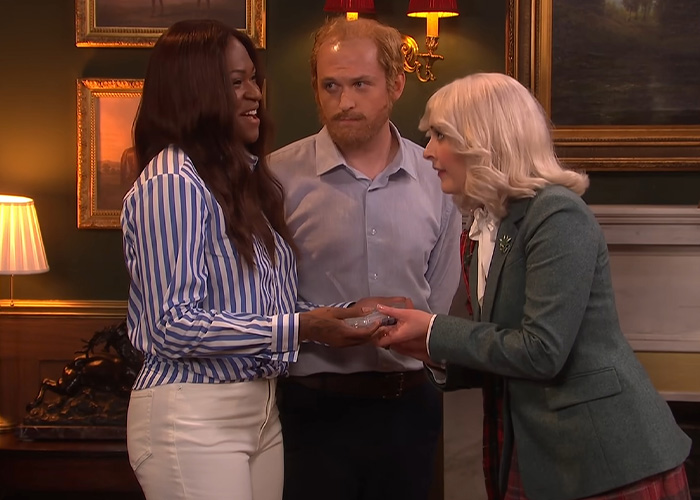 &lsquo;Trying To Be Catherine And William&rsquo;: Meghan Markle&rsquo;s First Post After Moving Back To The UK Brutally Slammed