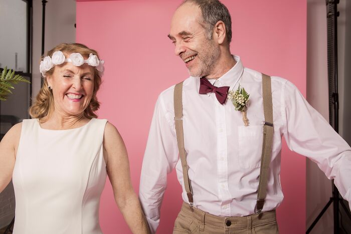 &ldquo;My Mom Started Dating A Woman&rdquo;: 58 People Who Took Their Midlife Crisis To An Absolutely Unhinged Level