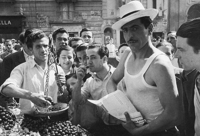 83 Fascinating And Emotional Historical Photos That Don&rsquo;t Let Us Forget The Past (New Pics)