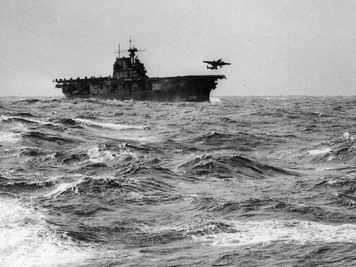83 Fascinating And Emotional Historical Photos That Don&rsquo;t Let Us Forget The Past (New Pics)