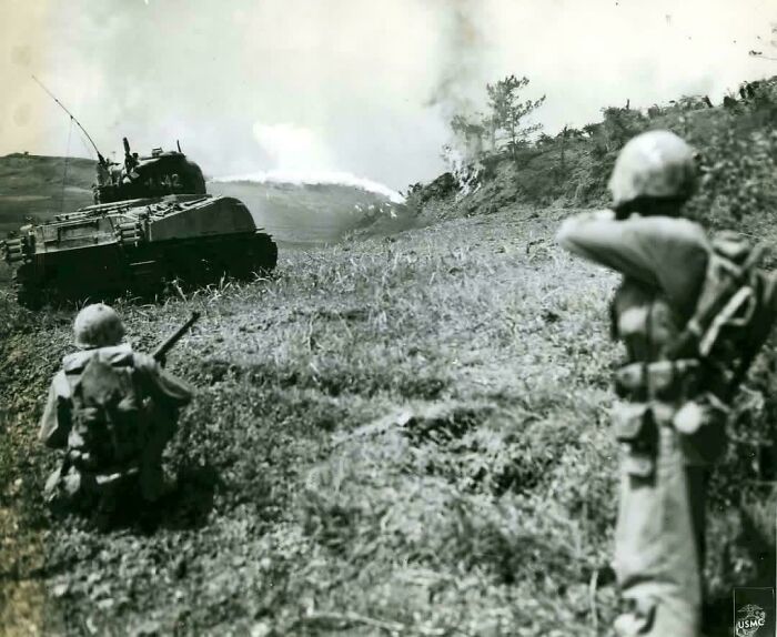 83 Fascinating And Emotional Historical Photos That Don&rsquo;t Let Us Forget The Past (New Pics)
