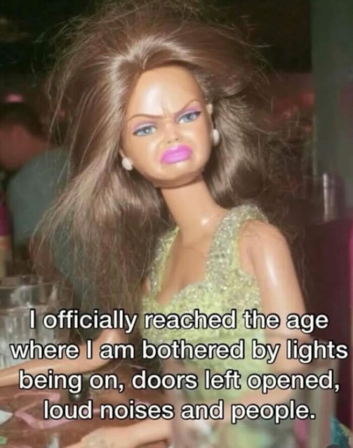 74 Hilariously Relatable Memes For Adults Who Still Don&rsquo;t Know What They&rsquo;re Doing