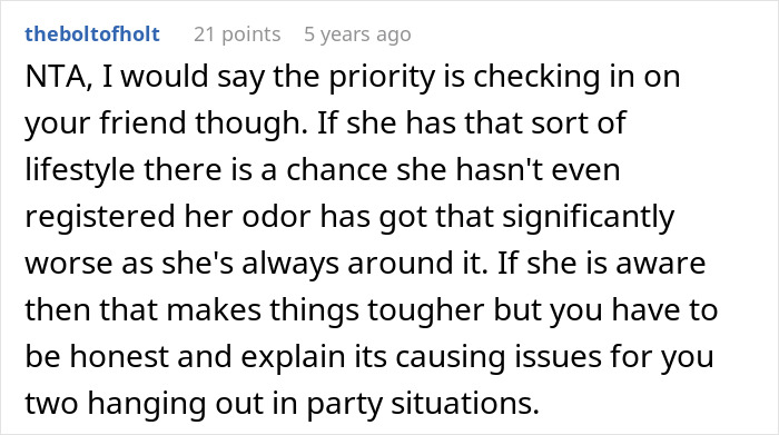 Friend&rsquo;s Musty Smell Starts Clearing Rooms, Woman Dreads Being The One Who Finally Tells Her