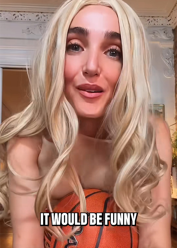 SNL Star Mocks Sydney Sweeney’s Controversial Betting Ad With “Hilarious” Parody SNL Star Mocks Sydney Sweeney’s Controversial Betting Ad With “Hilarious” Parody
