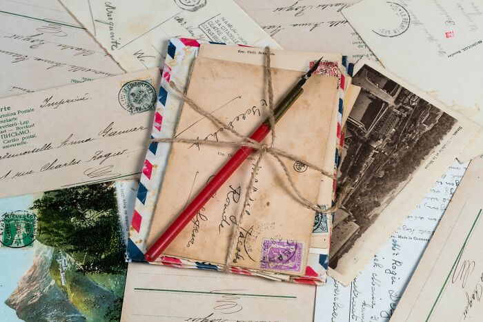54 Secrets That Came To Light Only After The People Keeping Them Were Gone