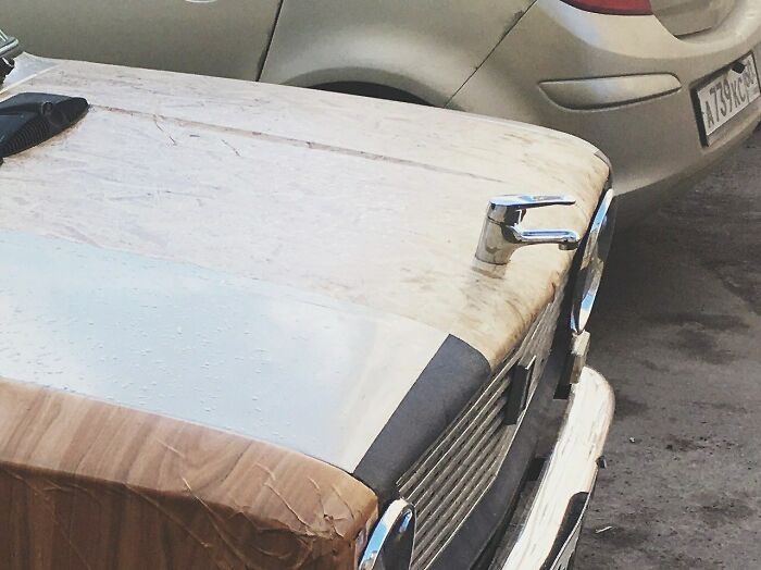 118 Unhinged Images That Made People Go “Hmmm”