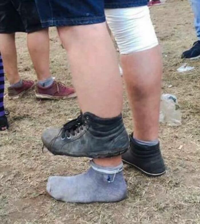 118 Unhinged Images That Made People Go “Hmmm”
