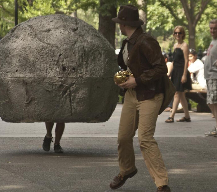 118 Unhinged Images That Made People Go “Hmmm”