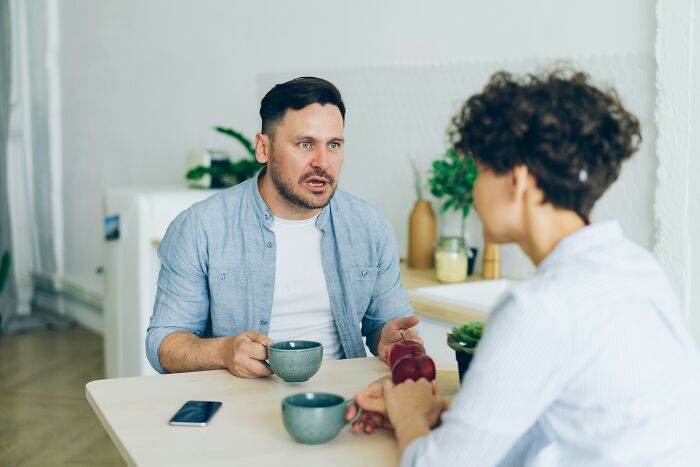 Women Share 66 Lies Men Told Them That Were Actually Crazy And Unhinged