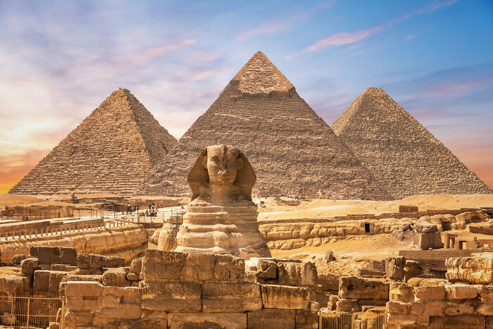70 Historical “Facts” That Are Completely Made Up And Yet Everyone Believes Them 70 Historical “Facts” That Are Completely Made Up And Yet Everyone Believes Them