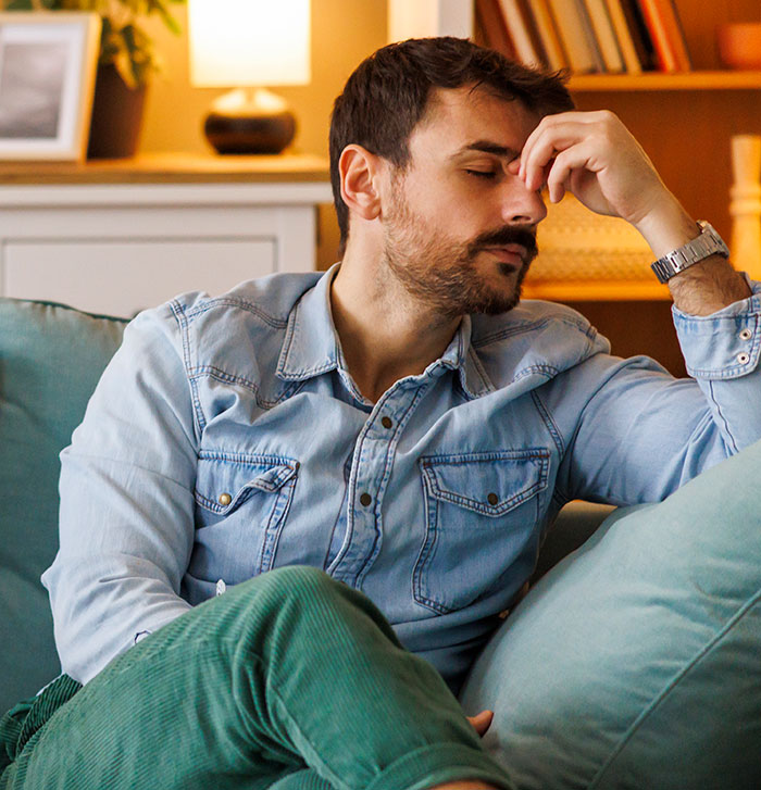 Husband Starts Acting Like A “Psycho” After His Affair With A Younger Coworker Comes To Light Husband Starts Acting Like A “Psycho” After His Affair With A Younger Coworker Comes To Light