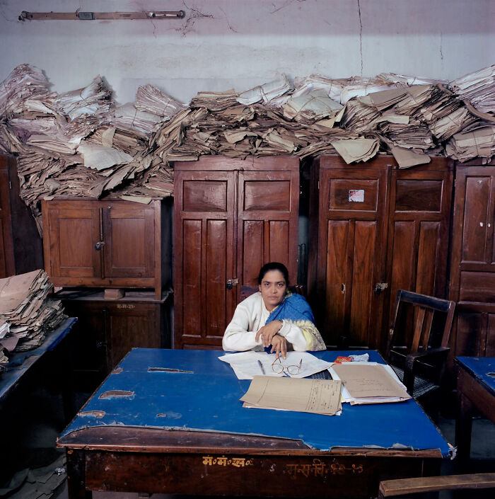This Photographer’s Project Documented The People And Offices Behind Bureaucracy Around The World (15 Pics) This Photographer’s Project Documented The People And Offices Behind Bureaucracy Around The World (15 Pics)