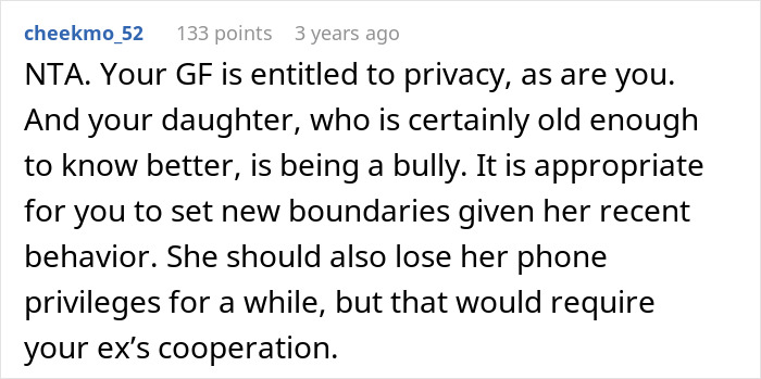17YO Keeps Trying To Scare Off Dad’s Girlfriend, One Cruel Stunt Finally Gets Her Locked Out 17YO Keeps Trying To Scare Off Dad’s Girlfriend, One Cruel Stunt Finally Gets Her Locked Out