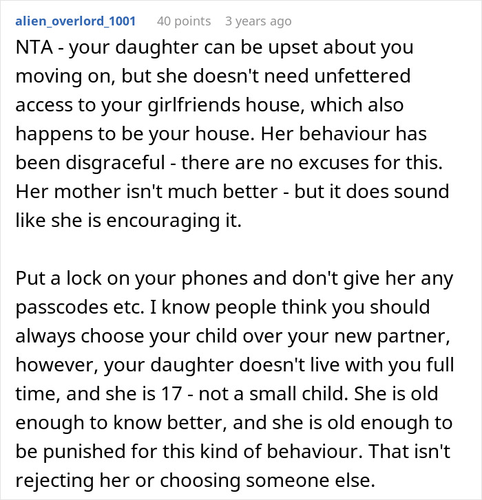 17YO Keeps Trying To Scare Off Dad’s Girlfriend, One Cruel Stunt Finally Gets Her Locked Out 17YO Keeps Trying To Scare Off Dad’s Girlfriend, One Cruel Stunt Finally Gets Her Locked Out