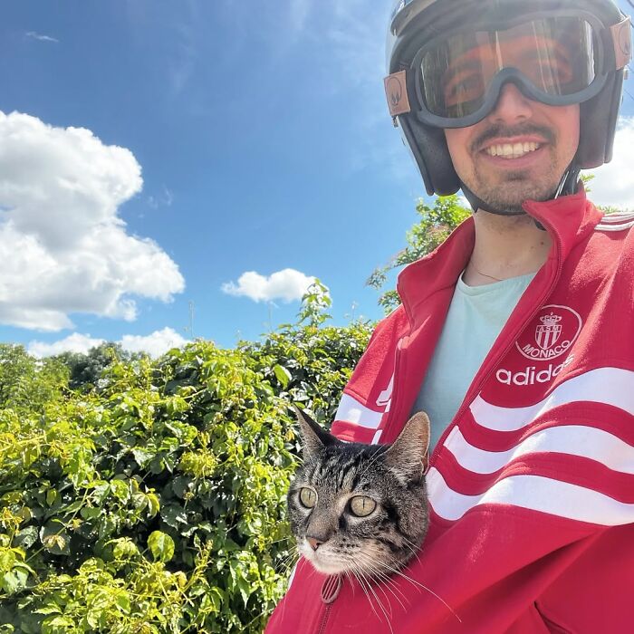 This Owner Brings His Cat Everywhere And They Go On All Kinds Of Crazy Adventures Together (33 New Pics)