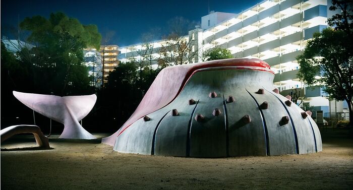 30 Surreal Japanese Playgrounds At Night That Look Like Scenes From Another World By Fujio Kito