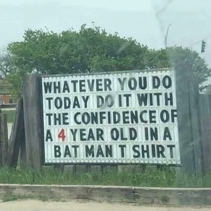 89 Chaotic Signs Spotted In The Wild That Made People Question Reality 89 Chaotic Signs Spotted In The Wild That Made People Question Reality
